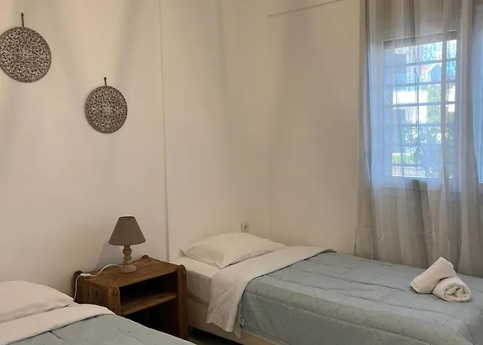 Nikogroup By The Sea 2 פוליכרונו